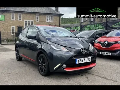 Used Toyota Aygo x-press 69 HP (50 kW) 2017 Grey Hatchback