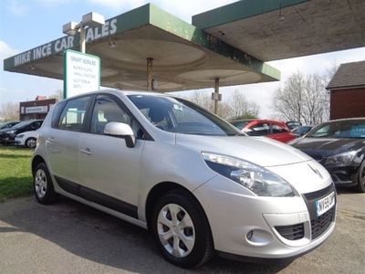 used Renault Scénic III 1.6 EXPRESSION VVT 5d 109 BHP
