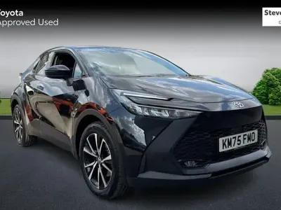 Used Toyota C-HR Design 223 HP (164 kW) 2025 Black SUV