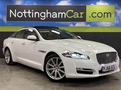 Used Jaguar XJ Luxury 300 HP (220 kW) 2016 White Sedan