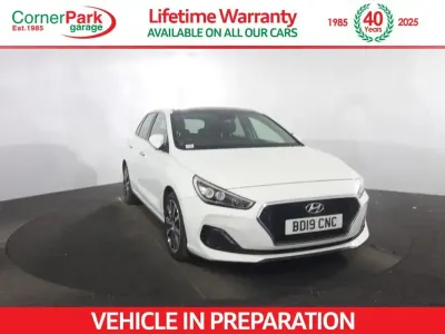 Used Hyundai i30 Premium SE 2019 White Hatchback