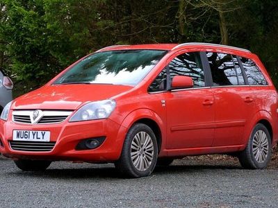 Used Vauxhall Zafira Excite 110 HP (80 kW) 2011 Red MPV