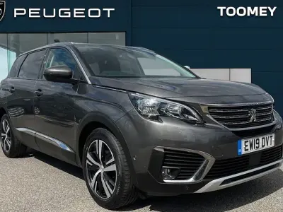 Used Peugeot 5008 Allure 131 HP (96 kW) 2019 Grey SUV
