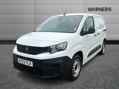 Used Peugeot Partner Premium 102 HP (75 kW) 2023 White MPV