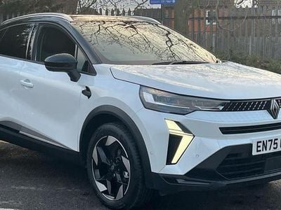 White New 2025 Renault Captur Techno SUV | £18,946 (Fair price)