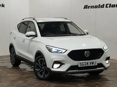Usado MG ZS Exclusive 106 HP (77 kW) 2024 Branco SUV