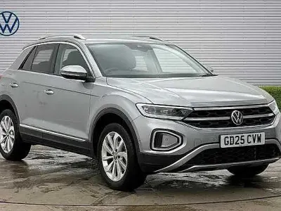 Used VW T-Roc Style 150 HP (110 kW) 2025 Silver SUV