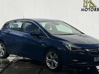 Used Vauxhall Astra SRi 150 HP (110 kW) 2019 Blue Hatchback