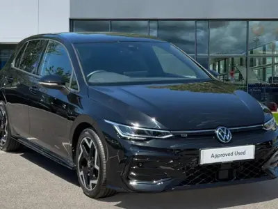 Used VW Golf VIII R-line 150 HP (110 kW) 2025 Grenadilla black metallic Hatchback