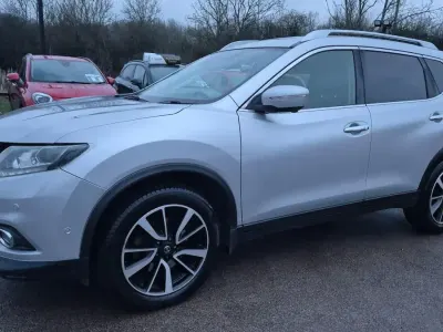 Used Nissan Qashqai N-Connecta 130 HP (95 kW) 2018 Silver SUV