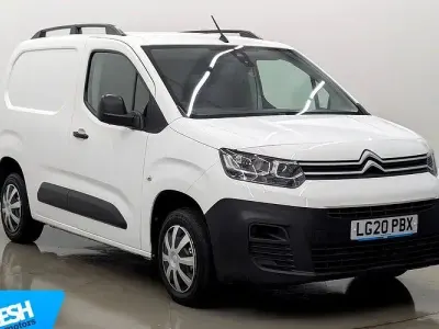 Used Citroën Berlingo 76 HP (55 kW) 2020 White MPV