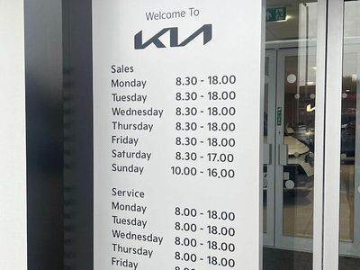 Used Kia Picanto X-Line 67 HP (49 kW) 2022 Orange Hatchback