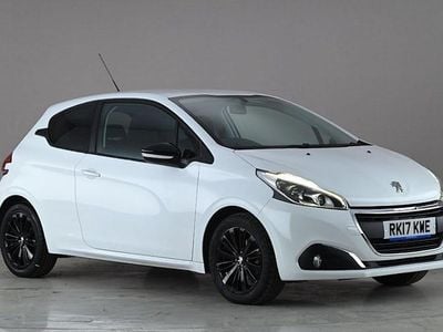 Used Peugeot 208 82 HP (60 kW) 2017 White Hatchback