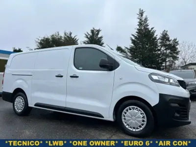 Używany Fiat Scudo 145 KM (106 kW) 2022 Biały Van