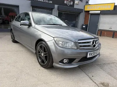 Używany Mercedes C220 2009 Srebrny Sedan/Limuzyna
