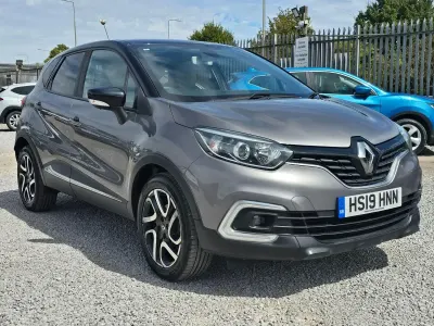 Used Renault Captur Iconic 2019 Grey/black SUV