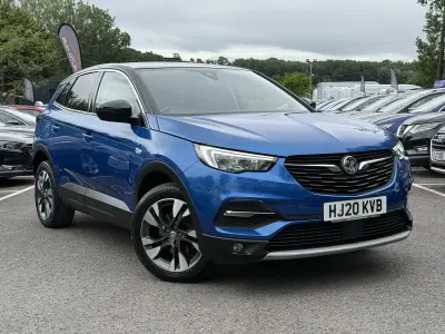 Used Vauxhall Grandland X SRi 130 HP (95 kW) 2020 Blue SUV