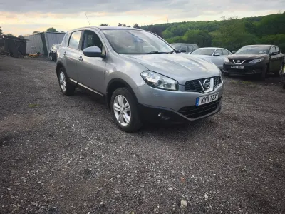 Begagnad Nissan Qashqai Acenta 141 HK (103 kW) 2011 Grå SUV