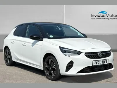 Used Vauxhall Corsa Elite 100 HP (73 kW) 2020 Jade white gloss Hatchback