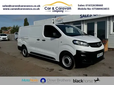 Usado Vauxhall Vivaro S 100 HP (73 kW) 2023 Branco Monovolume