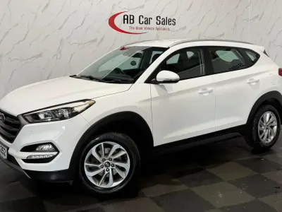 Used Hyundai Tucson SE 177 HP (130 kW) 2017 White SUV