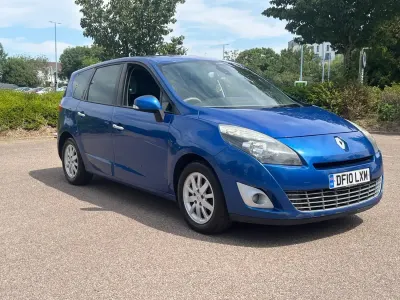 Used Renault Grand Scénic Privilege 106 HP (77 kW) 2010 Blue MPV