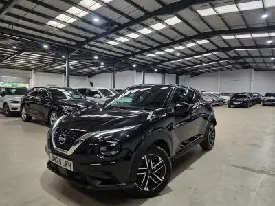 Used Nissan Juke N-Connecta 114 HP (83 kW) 2025 Black SUV