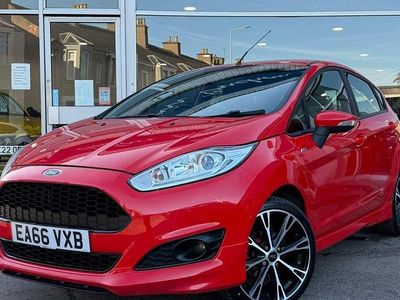 Used Ford Fiesta ST-Line 125 HP (91 kW) 2016 Red Hatchback