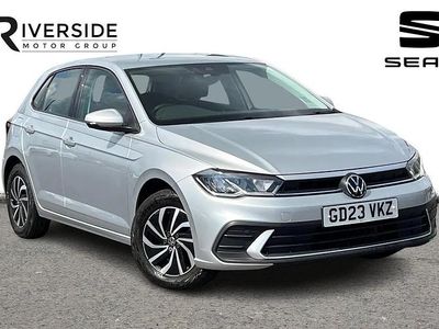 Begagnad VW Polo S 95 HK (69 kW) 2023 Silver Halvkombi