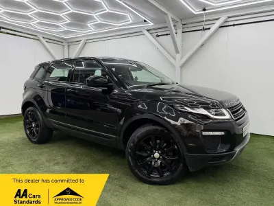 Used Land Rover Range Rover evoque SE 2018 Black Estate