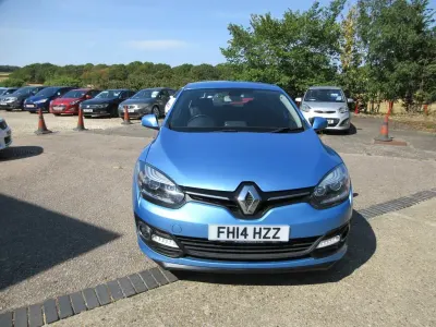 Used Renault Mégane III Dynamique 110 HP (80 kW) 2014 Blue Hatchback