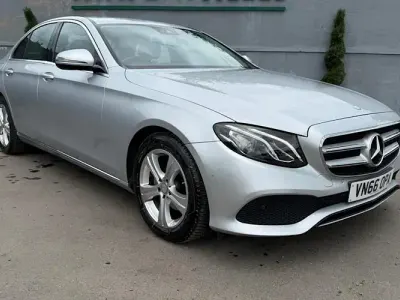 Used Mercedes E220 SE 194 HP (142 kW) 2020 Sedan