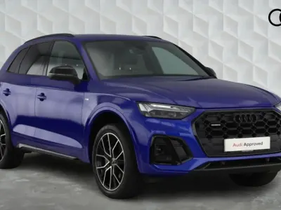 Used Audi Q5 Black Edition 204 HP (150 kW) 2024 Ultra blue SUV