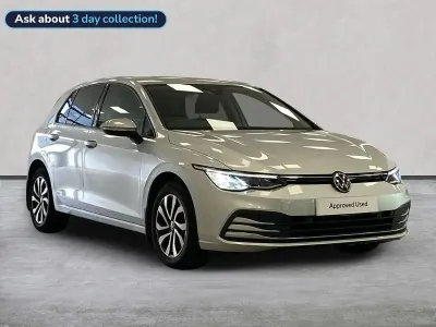 Usado VW Golf VIII Active 150 CV (110 kW) 2022 Plateado Utilitario