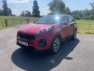 Used Kia Sportage 114 HP (83 kW) 2017 Red SUV
