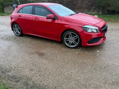 Usado Mercedes A180 Executive 109 HP (80 kW) 2017