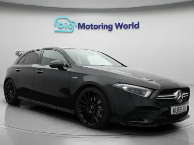 Usado Mercedes A35 AMG Premium Plus 306 HP (225 kW) 2019 Preto Citadino