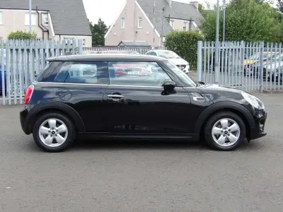 Used Mini Cooper D Hatch 2017 Black Hatchback