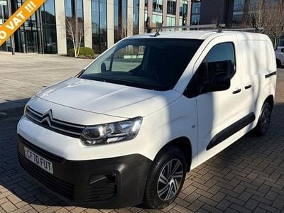 Used Citroën Berlingo 76 HP (55 kW) 2021 White MPV