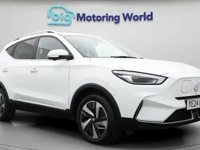 Usado MG ZS Trophy Connect 114 kW (156 HP) 2022 SUV