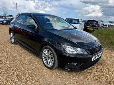 Second-hand Seat Leon SE Dynamic 130 CP (95 kW) 2019 Negru Hatchback