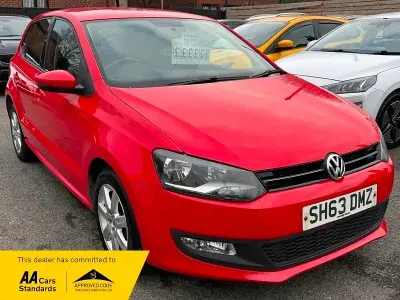 Begagnad VW Polo Edition 2013 Röd Halvkombi