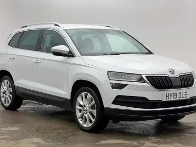 Used Skoda Karoq 110 HP (80 kW) 2019 Moon white metallic SUV