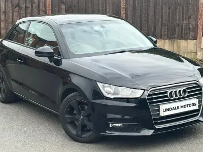 Usado Audi A1 Sport 116 CV (85 kW) 2015 Negro Utilitario