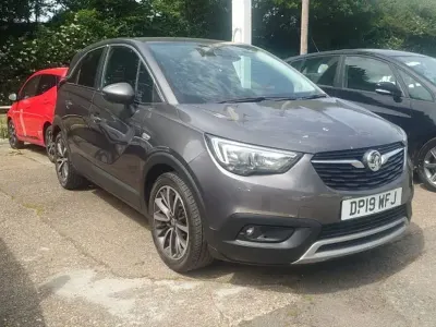 Used Vauxhall Crossland X Elite 81 HP (59 kW) 2019 Grey SUV