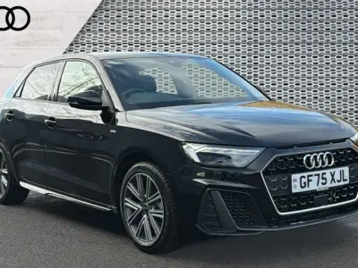 Usado Audi A1 S-Line 150 HP (110 kW) 2025 Preto SUV