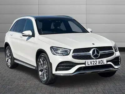 Begagnad Mercedes GLC300 AMG Line Premium 245 HK (180 kW) 2022 Vit Kombi