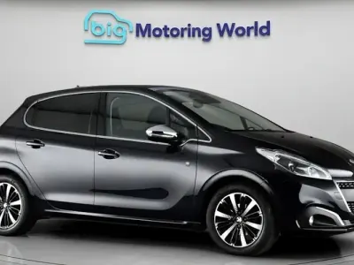 Usado Peugeot 208 S 82 HP (60 kW) 2019 Azul Citadino