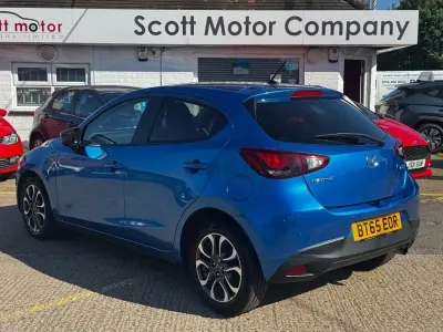Used Mazda 2 Inclusive 90 HP (66 kW) 2015 Blue Hatchback
