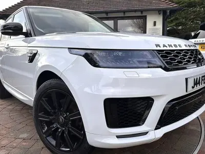 Used Land Rover Range Rover Sport HSE Dynamic 306 HP (225 kW) 2019 White SUV